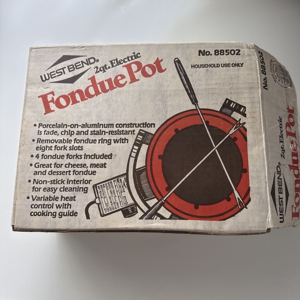 New In Box Vintage 1983 West Bend 2-Quart Electric Fondue Pot Red Complete